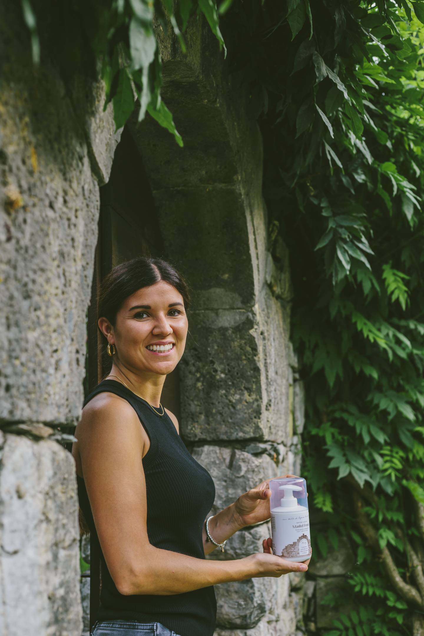 La Magia dietro al Latte di Capra Orobica: Il Segreto della Nostra Cosmetica