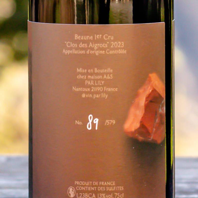 Par Lily Beaune 1er Cru Clos des Aigrots
