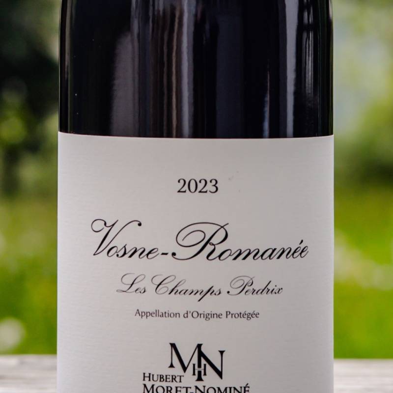Hubert Moret Nomine Vosne romanee les champs perdrix rouge