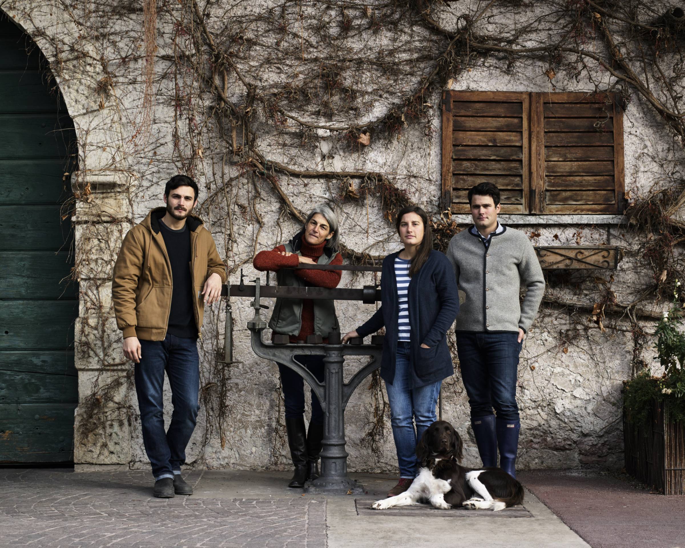 Etichette esclusive Foradori per Wild Vigneron by Ferdy Wild: la transizione generazionale e l'anima ancestrale del Campo Rotaliano.