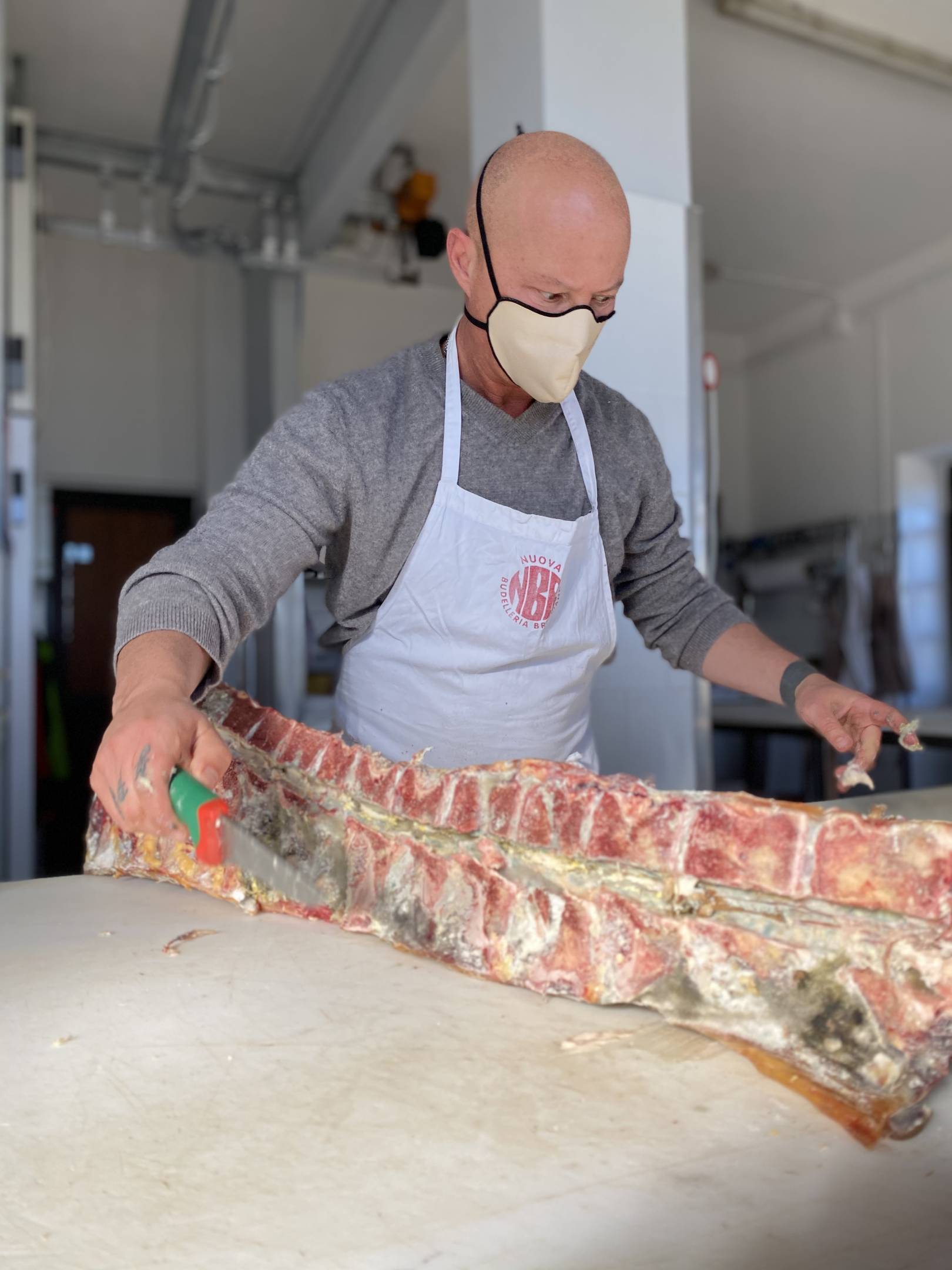 Wild Etik Special: frollature estreme nella nostra cera d'api!